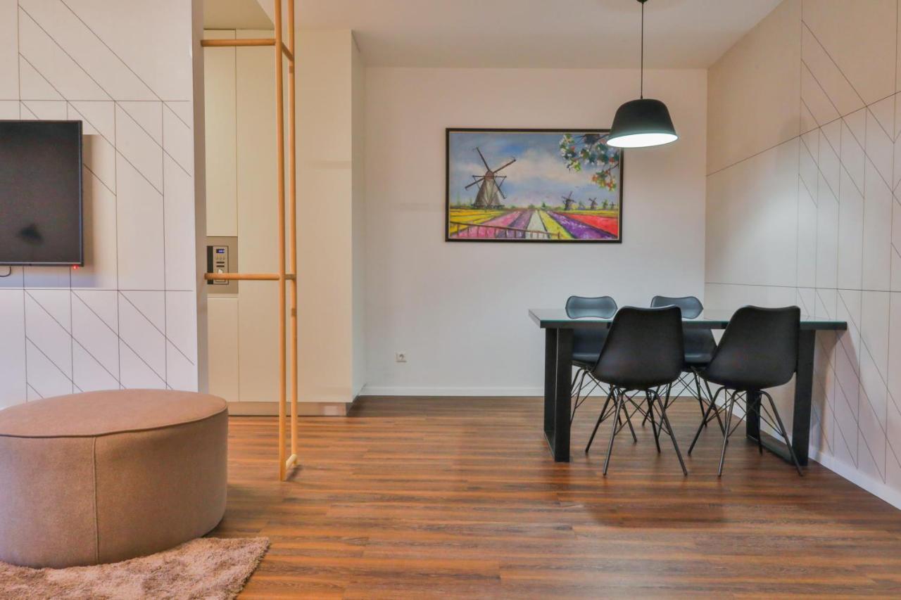 Benelux Hotel 佩奇 外观 照片