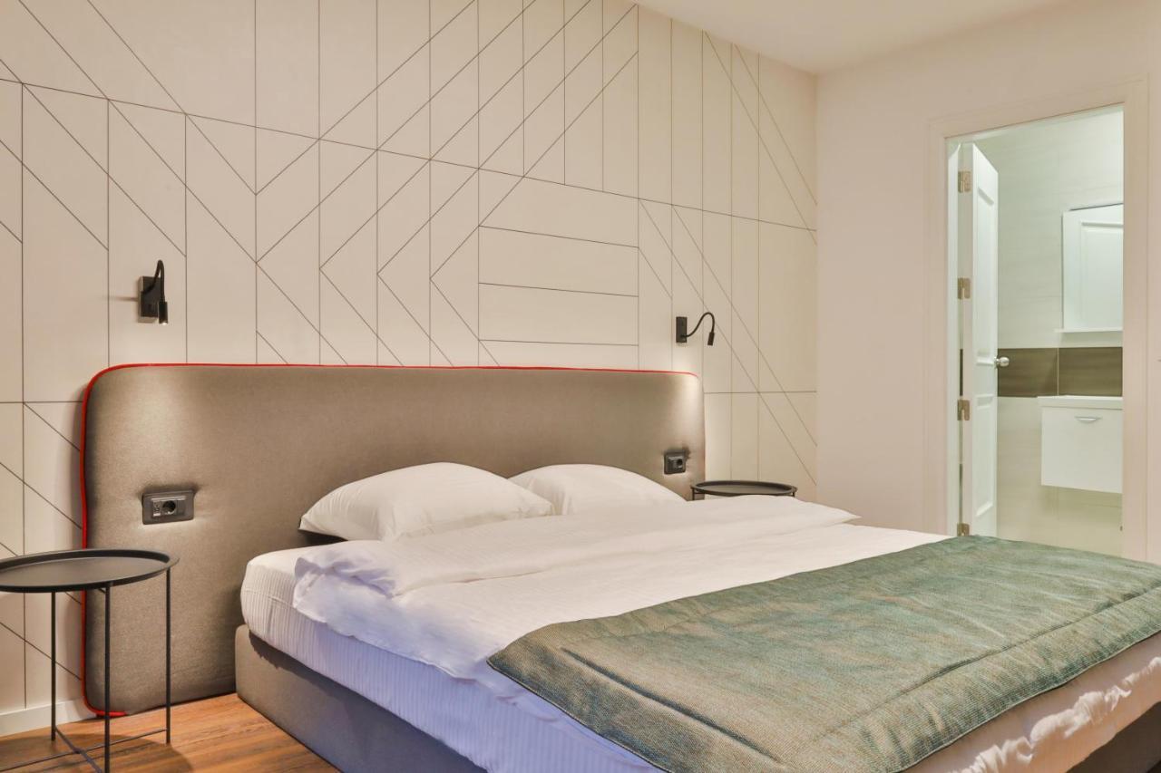 Benelux Hotel 佩奇 外观 照片