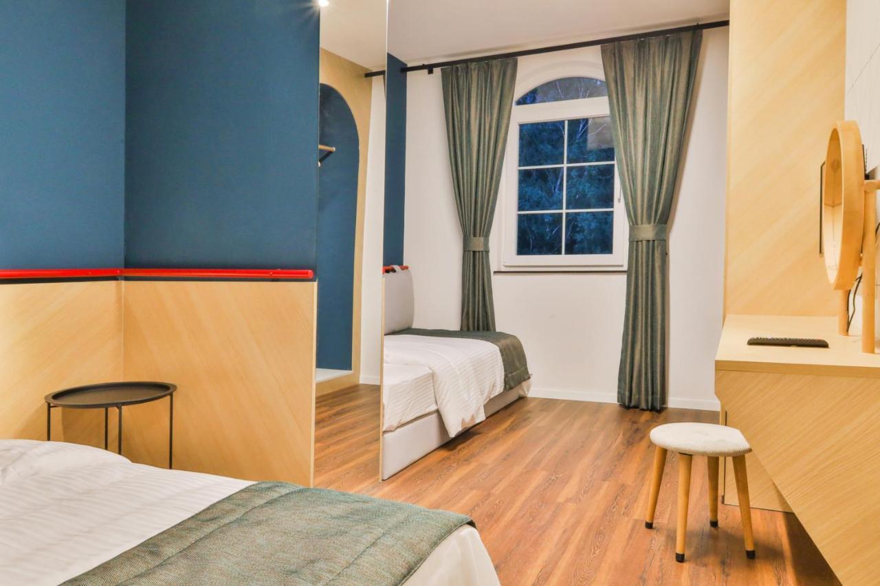 Benelux Hotel 佩奇 外观 照片